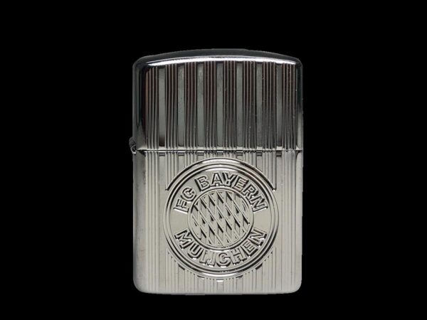 Zippo FC Bayern Set incl. Jetflame Insert