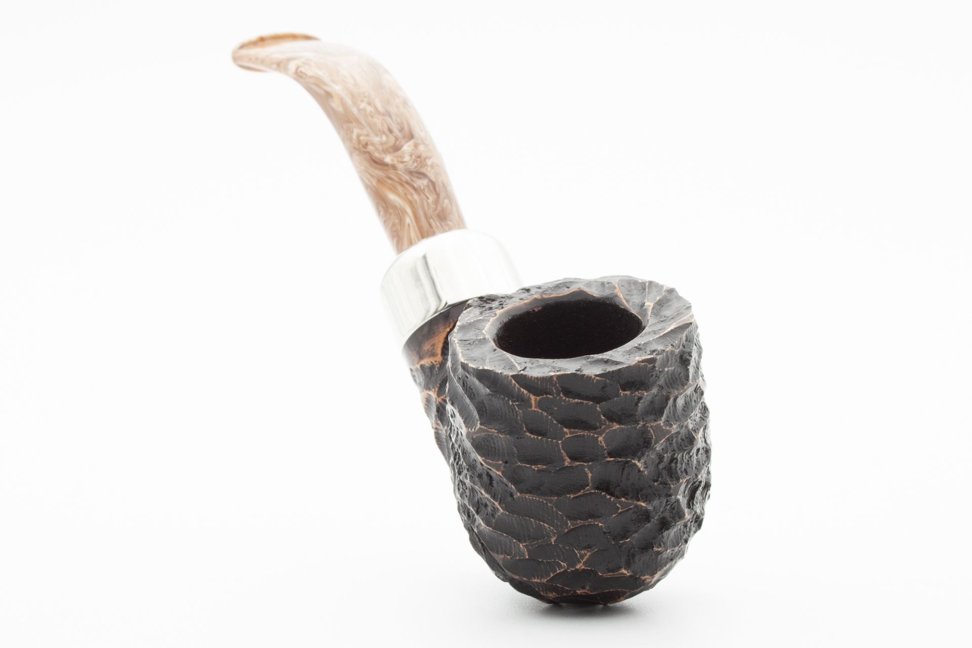 Derry-01-3_1920x1920