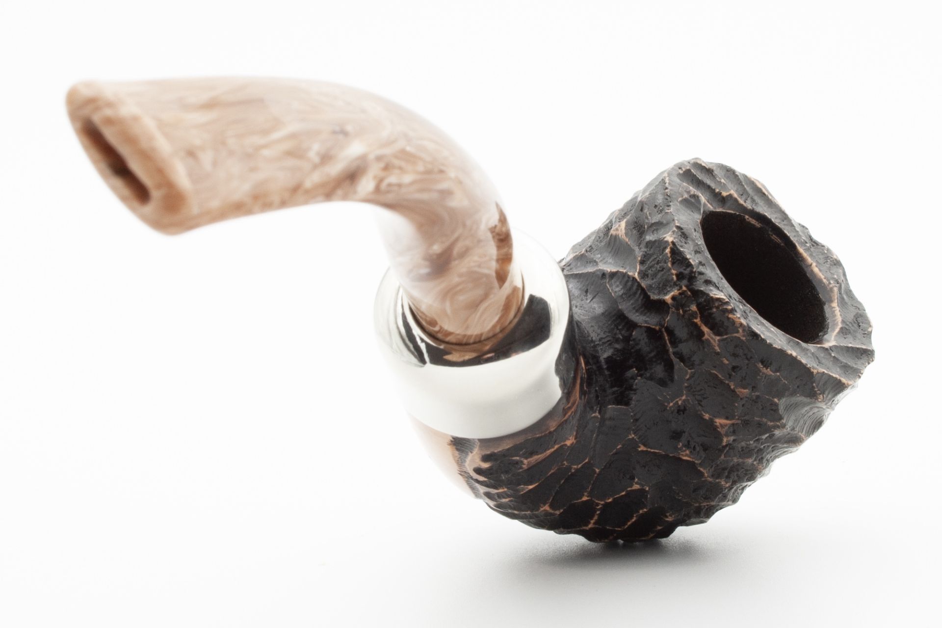 Derry-01-5_1920x1920