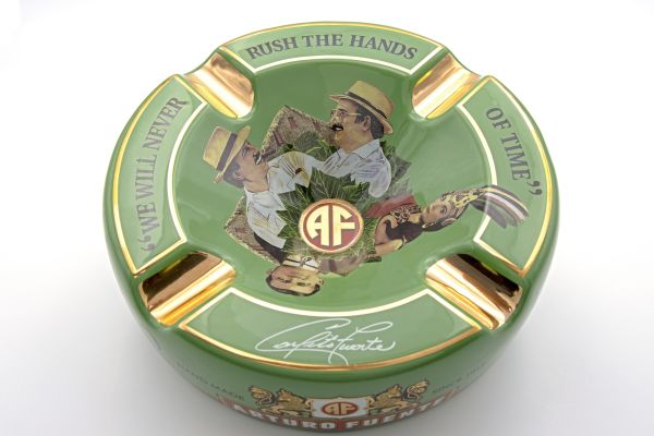 Cigar Ashtray-GN-2_600x400